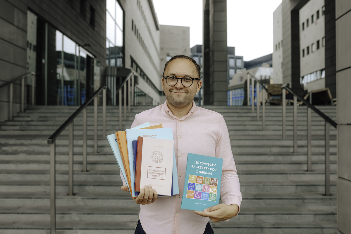 psycholog Piotr Łącki